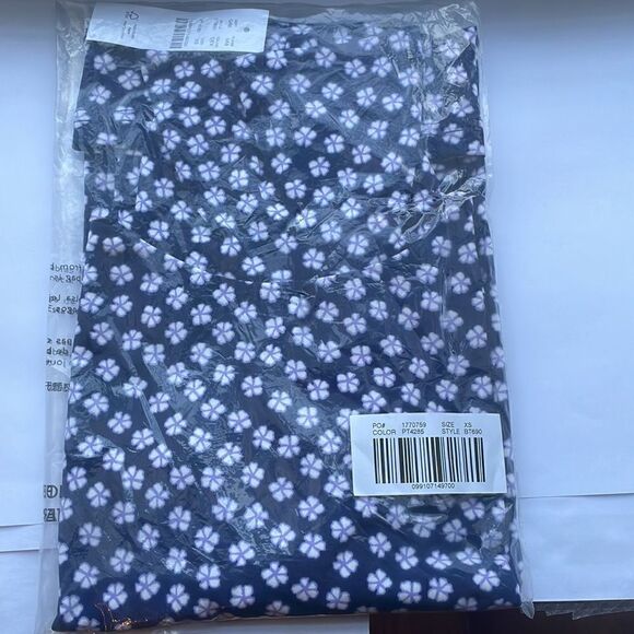 ❤️NWT J. Crew Turtleneck | Sz. XS - Picture 6 of 7